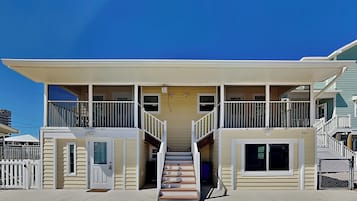 House (1 Bedroom) | Property amenity