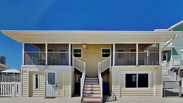 House (1 Bedroom) | Property amenity