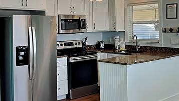 House (1 Bedroom) | Property amenity