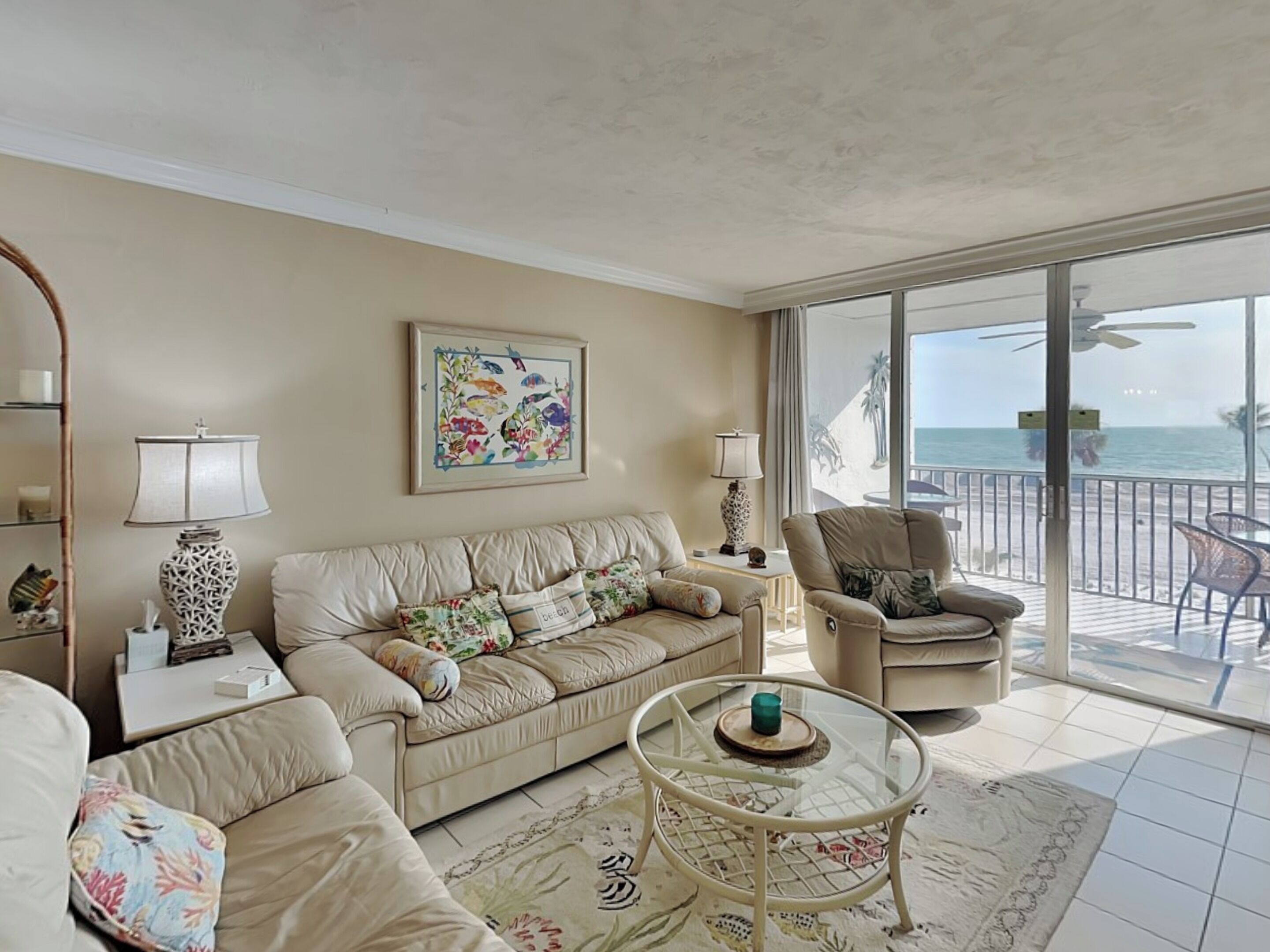 Condo (2 Bedrooms) | Property amenity