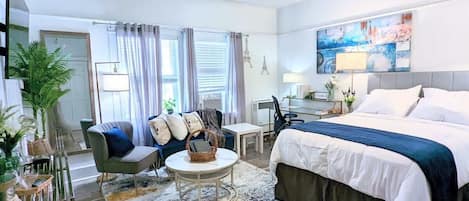 1 habitación, tabla de planchar con plancha, wifi y ropa de cama