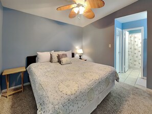 Condo (1 Bedroom) | Property amenity