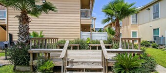 Summer Daze by Ryson Vacation Rentals
