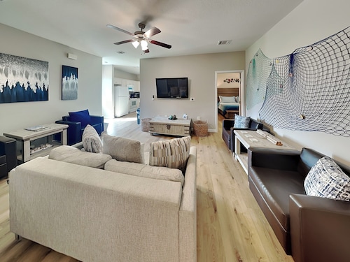 Beach Ballin' by Ryson Vacation Rentals