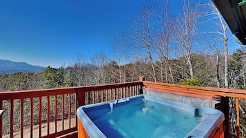 Studio (2 Bedrooms) | Property amenity