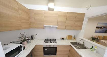 Sydney Stunning 4 bed 4 bath at Auburn new Listing