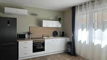 Microwave, oven, stovetop