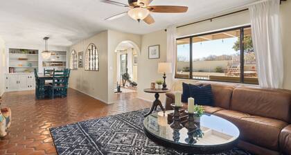 Spacious Tubac Escape – 4BR/3BA, Private Pool, Bar, Workout Room & 2 King Suites