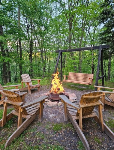 Down to Adventure Lodging