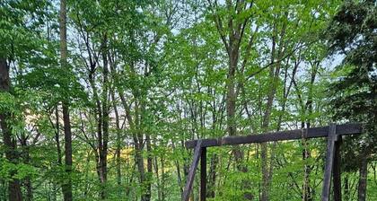 Down to Adventure Lodging