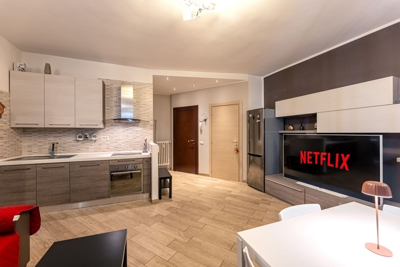 Ofen, Herdplatte, Geschirrspüler