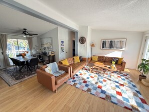 スマートテレビ、暖炉