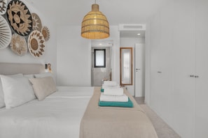 2 chambres, fer et planche à repasser, Wi-Fi gratuit, draps fournis