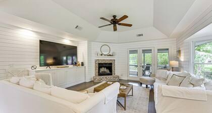 Golf, Swim & Unwind: Callawassie Island Hideaway!