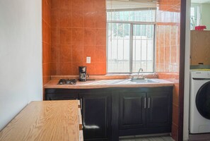 Deluxe Apartment | Private kitchen