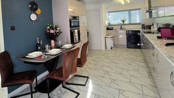 Microwave, oven, dishwasher