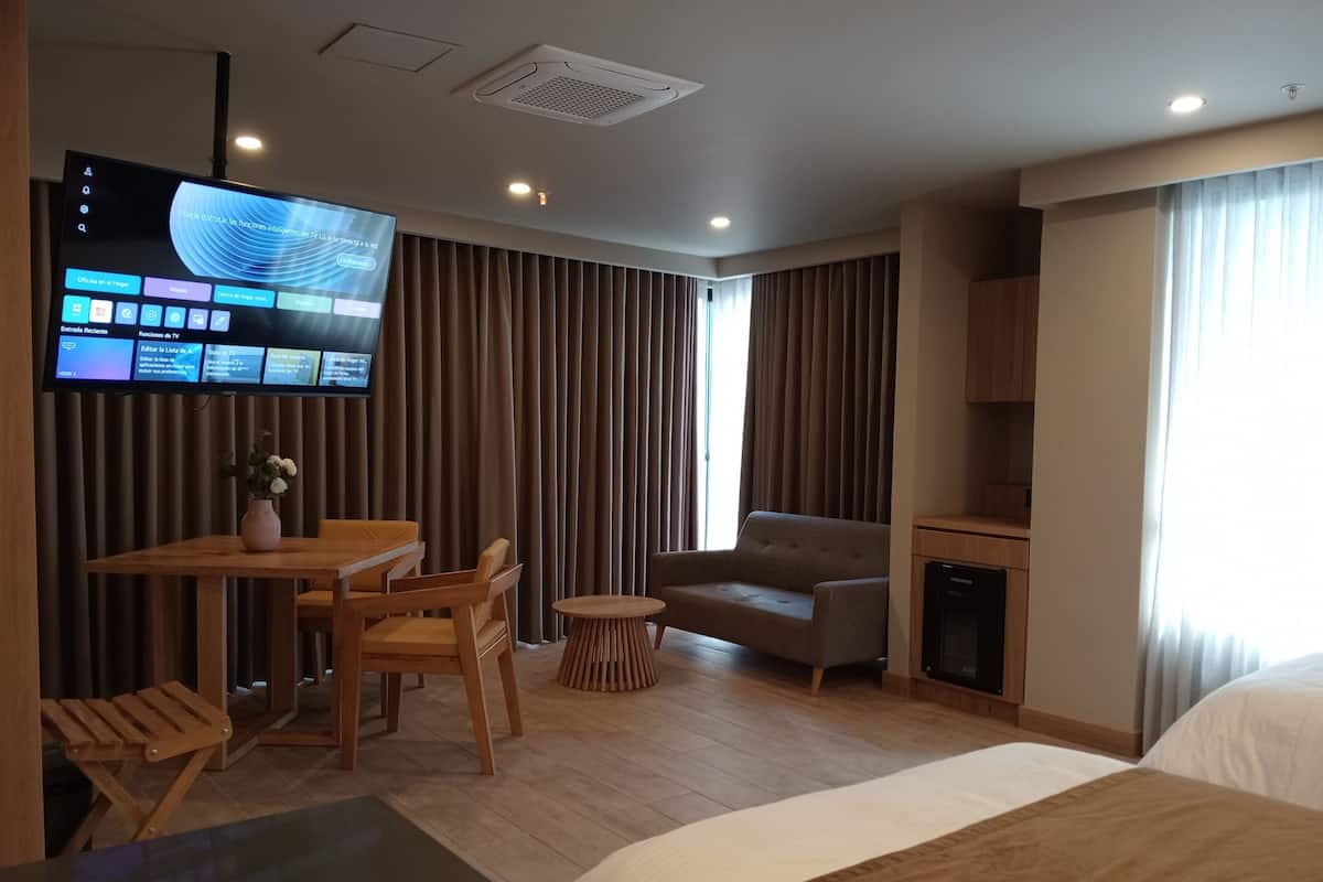 ห้องซูพีเรียทวิน | เครื่องนอนระดับพรีเมียม, ผ้านวมขนเป็ด, เตียง Select Comfort, มินิบาร์