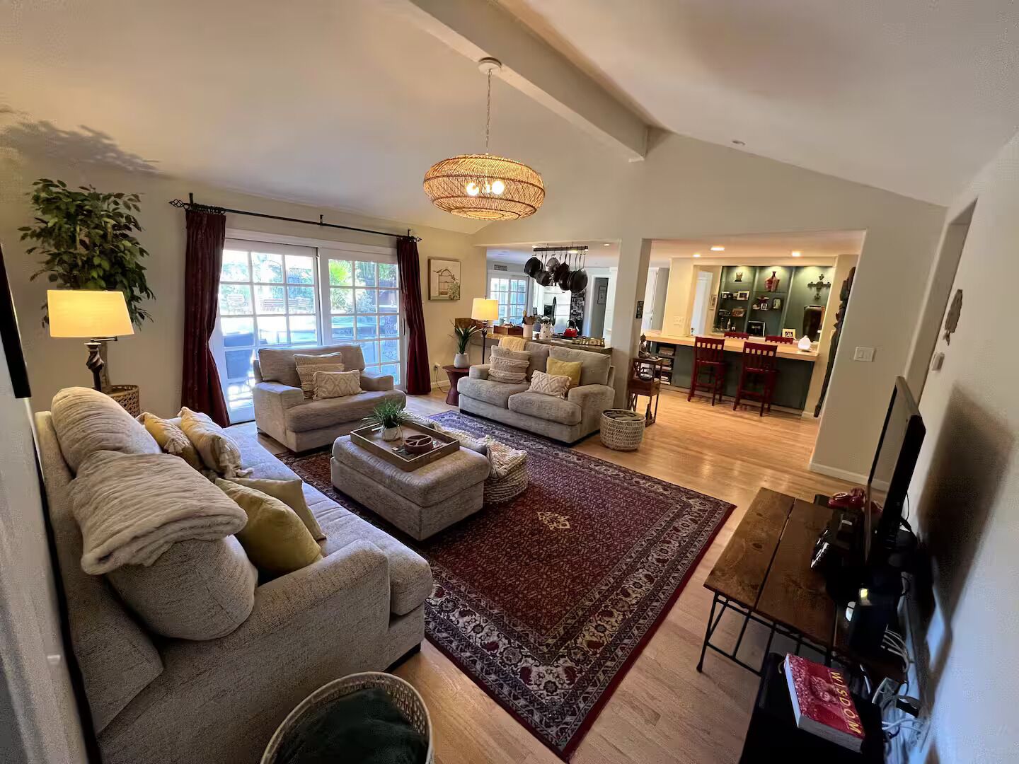 Charming 4-bedroom Home With Lovely Pool & Yard, One Mile East Of Sonoma Plaza. - Sonoma, CA