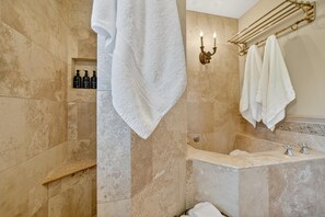 Shower, hair dryer, towels