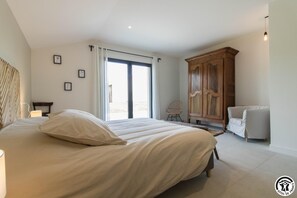 4 chambres, Wi-Fi gratuit, draps fournis