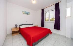 2 Schlafzimmer, Bügeleisen/Bügelbrett, kostenloses WLAN