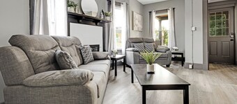 Comfortable 6Br 2Bath In The Heart Of Niagara Falls