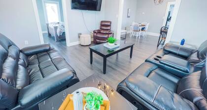 Large 6Br, 2Ba Close To Niagara Falls