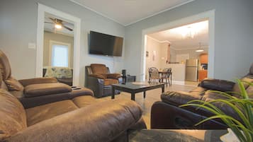 House | Living area | Smart TV