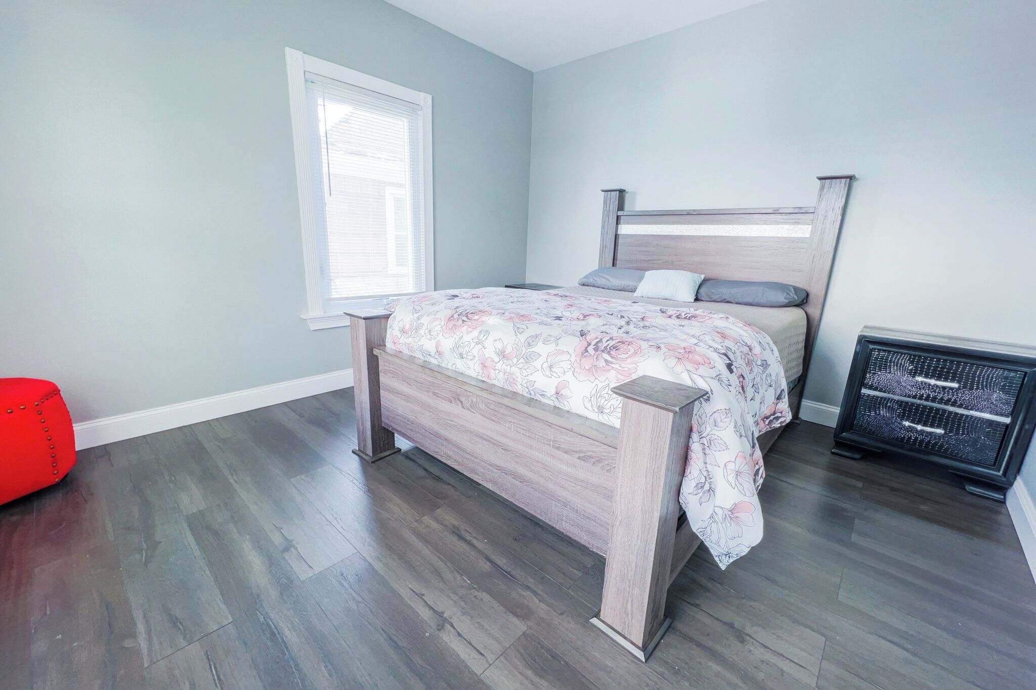 House | Free WiFi, bed sheets