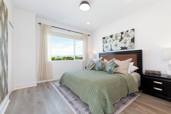 3 bedrooms, WiFi, bed sheets