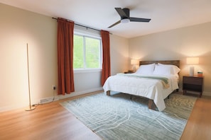 2 chambres, fer et planche Ă repasser, Wi-Fi gratuit, draps fournis