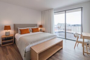 4 sovrum, strykjärn/strykbräda, internet och sängkläder