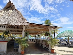 Exterior - Las Palmas Cabins (Dixon Cove)