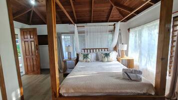 Cabana standard, 1 cama Queen, ar-condicionado, ao lado da praia | Wi-Fi de cortesia, roupa de cama, acesso para cadeiras de rodas
