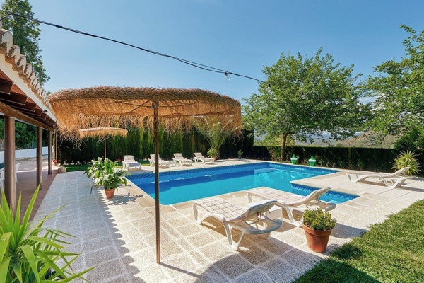 Loma Alta Cambil by Ruralidays