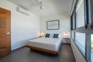 3 bedrooms, in-room safe, iron/ironing board, WiFi - Modern Villa with Pool - 4 -Min Walk to Beach, Wi-Fi, A/C & Pet-Friendly (Las Terrenas)