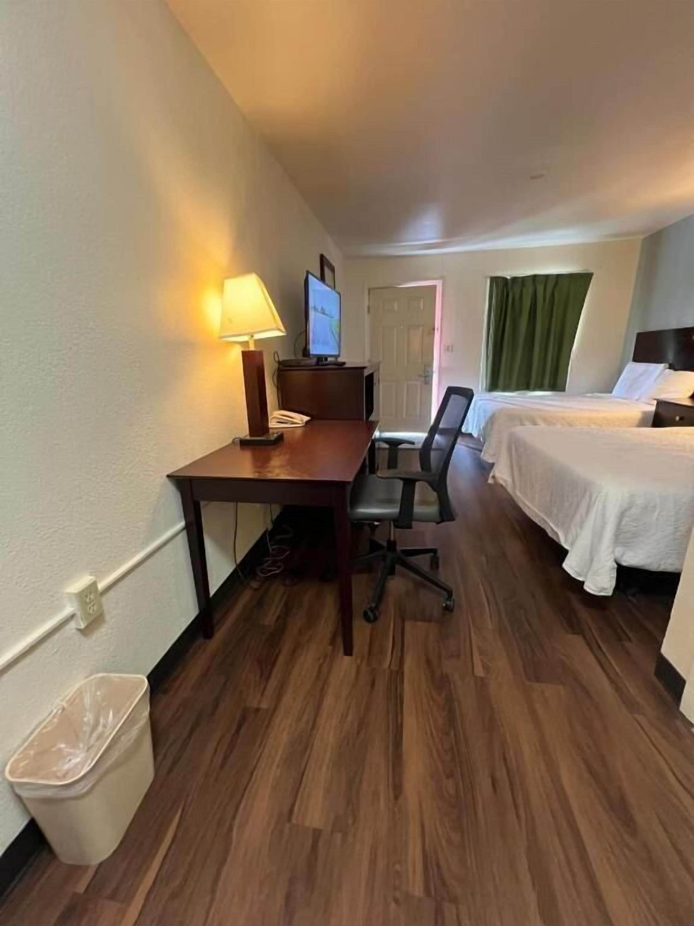 Standard Room, 2 Double Beds, Non Smoking | Desk, WiFi (free)