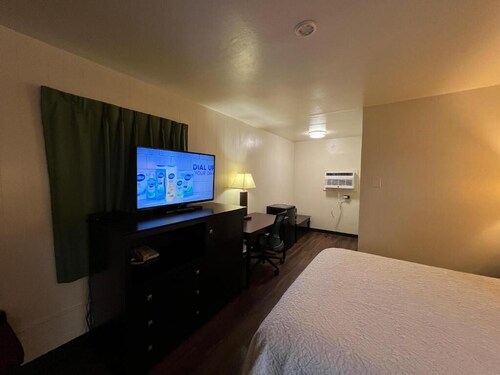 Riverside Motel