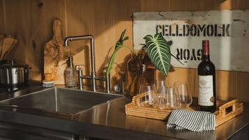 Luxury Cabin, Lake View | Private kitchen