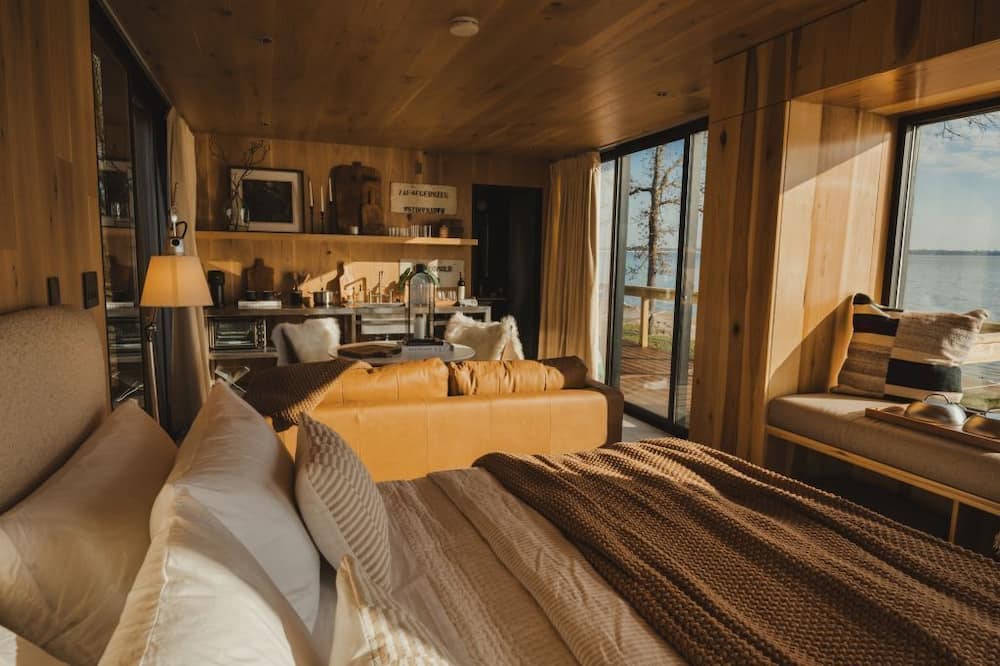 Wilding Hotels Tawakoni Scenic Deluxe - West Tawakoni, TX