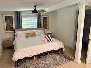 3 soverom, skrivebord, strykejern/-brett og wi-fi (inkludert)