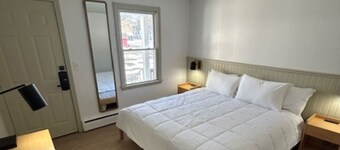Full Suite Two Room Inn - NFS2I