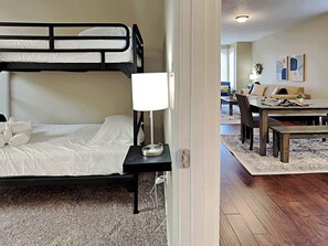 7 soverom, skrivebord, strykejern/-brett og wi-fi