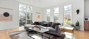 Modern Amenities, Downtown - Raleigh Craftsman