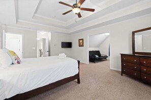 4 chambres, fer et planche à repasser, Wi-Fi, draps fournis