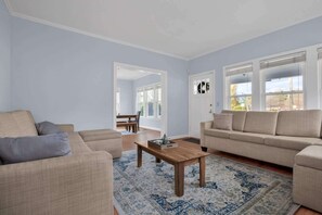 Télévision, espaces bureaux