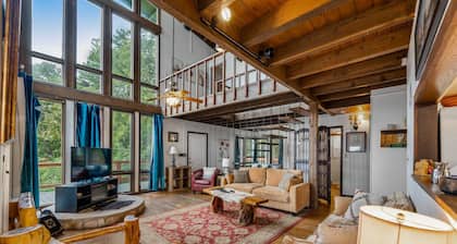 Mountain Retreat! Ruby's Roost House
