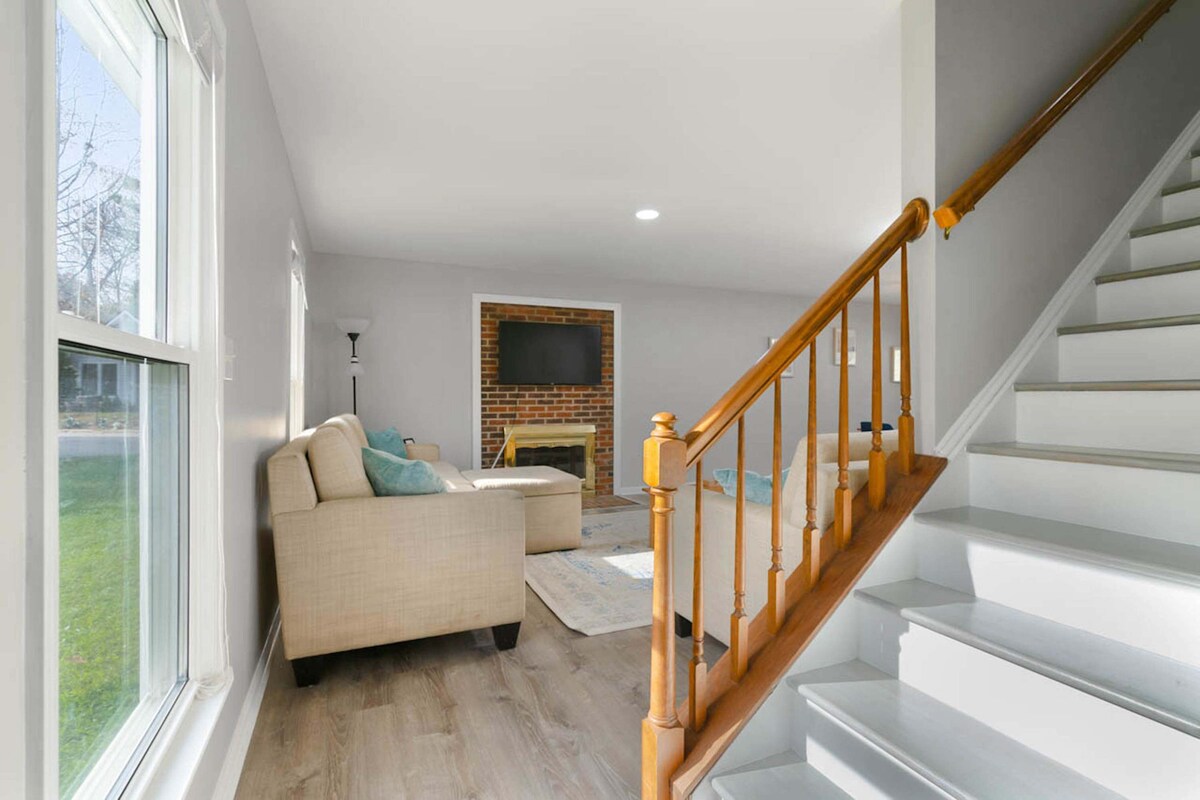 Near NC State Campus & Downtown - The Maple Marvel