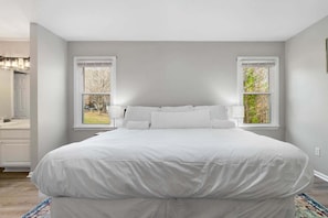 5 slaapkamers, een strijkplank/strijkijzer, wifi, beddengoed