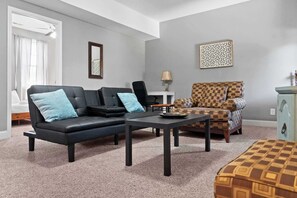 TV - Mins to Downtown & Ft Campbell - Lux at Lancelot (Clarksville)